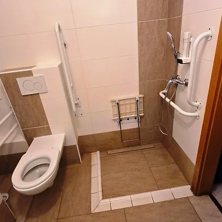 Dvůr Perlová Voda