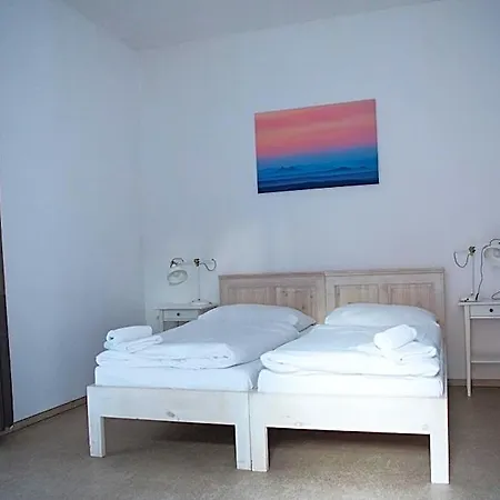 Dvůr Perlová Voda *