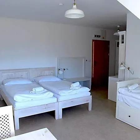 Hotel Dvůr Perlová Voda *