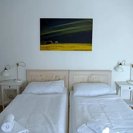 Dvůr Perlová Voda Budyne nad Ohri